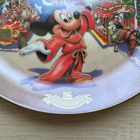 Bradford Exchange Walt Disney World 25th Anniversary Main Street USA Plate - Picture 2 of 6